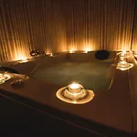 Junior Con Jacuzzi Bed & Breakfast