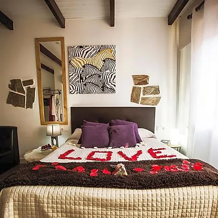 Bed and breakfast Junior Con Jacuzzi 3*