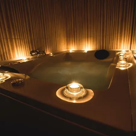 Junior Con Jacuzzi Bed and breakfast
