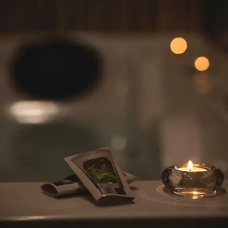 Oda ve Kahvaltı Junior Con Jacuzzi