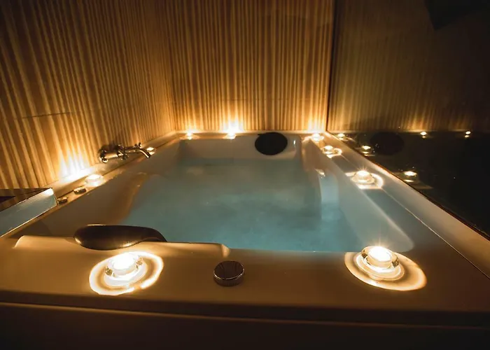 Nocleg ze śniadaniem Junior Con Jacuzzi 3*