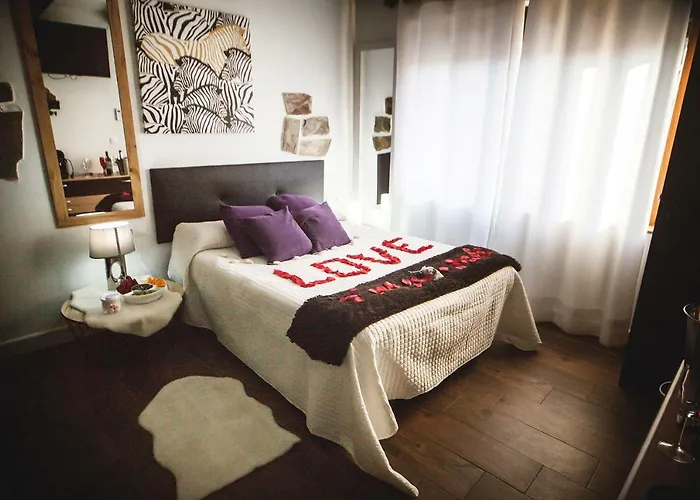 Junior Con Jacuzzi Nocleg ze śniadaniem Babilafuente