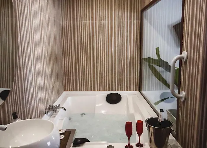 Junior Con Jacuzzi Nocleg ze śniadaniem